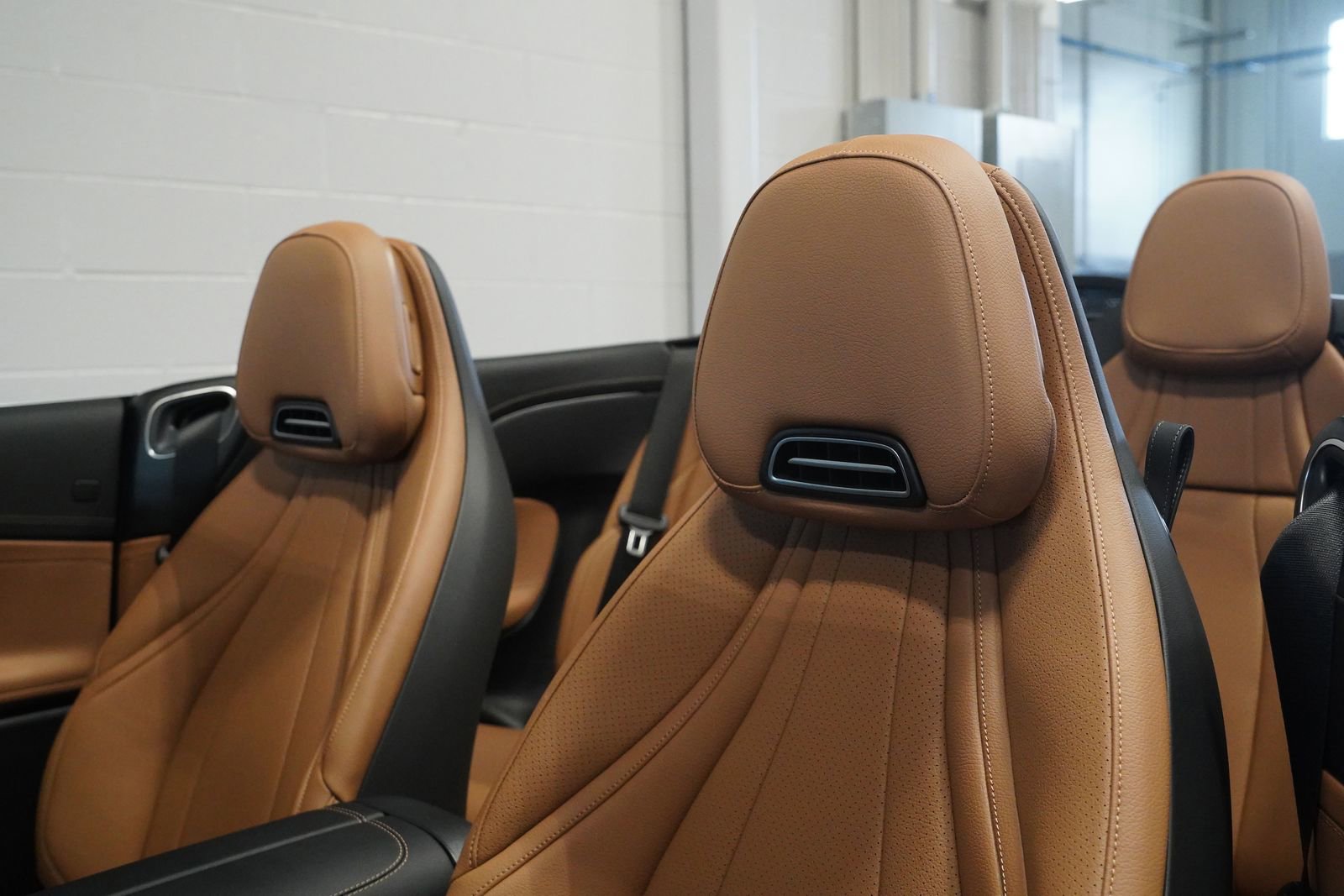 New 2026 Mercedes-Benz CLE 450 4MATIC Cabriolet image 18