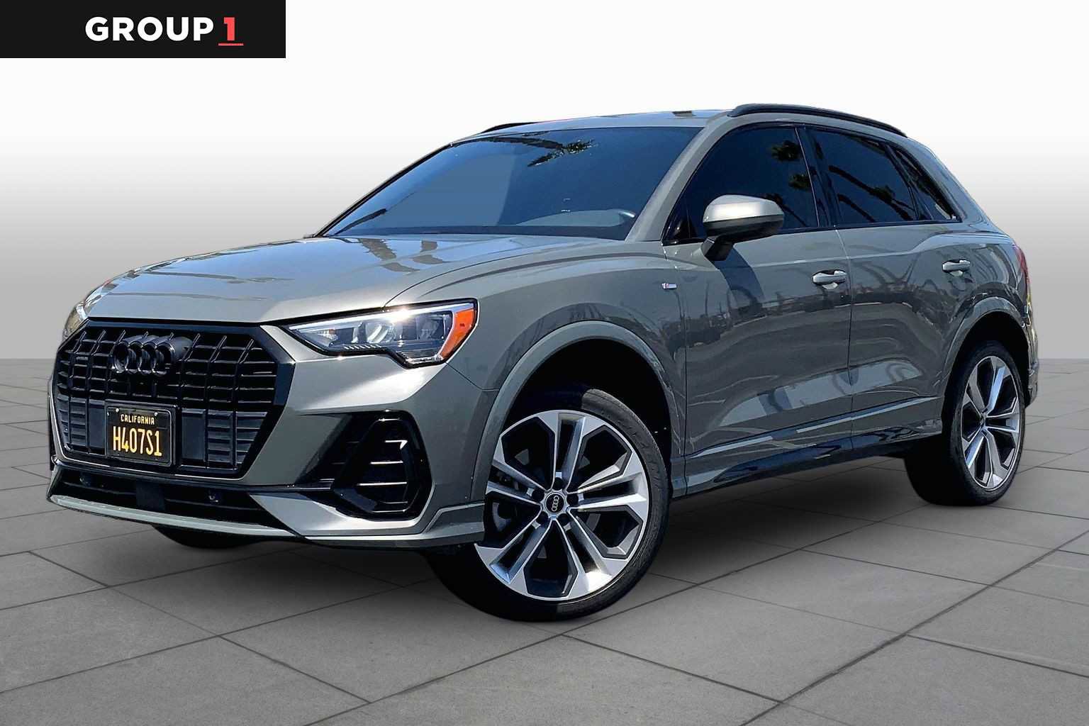 Used 2021 Audi Q3 2.0T Premium w/ Convenience Package AWD/4WD image 1