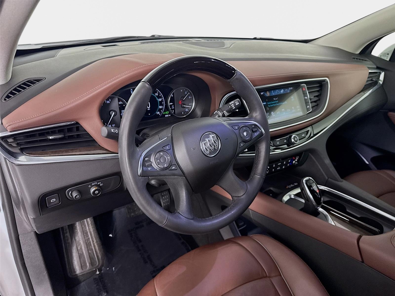Certified 2018 Buick Enclave Avenir w/ Avenir Technology Package FWD image 9