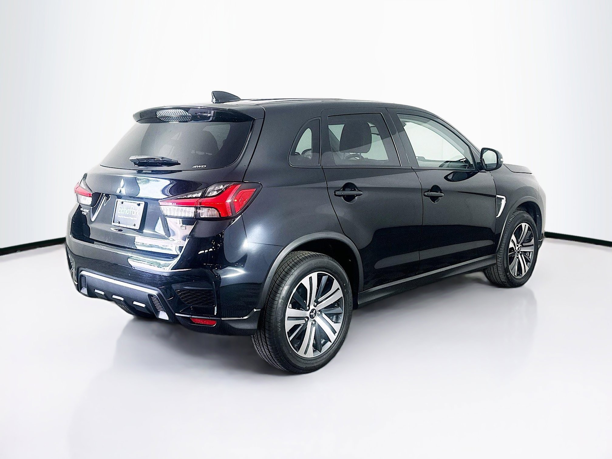 Used 2023 Mitsubishi Outlander Sport SE image 9