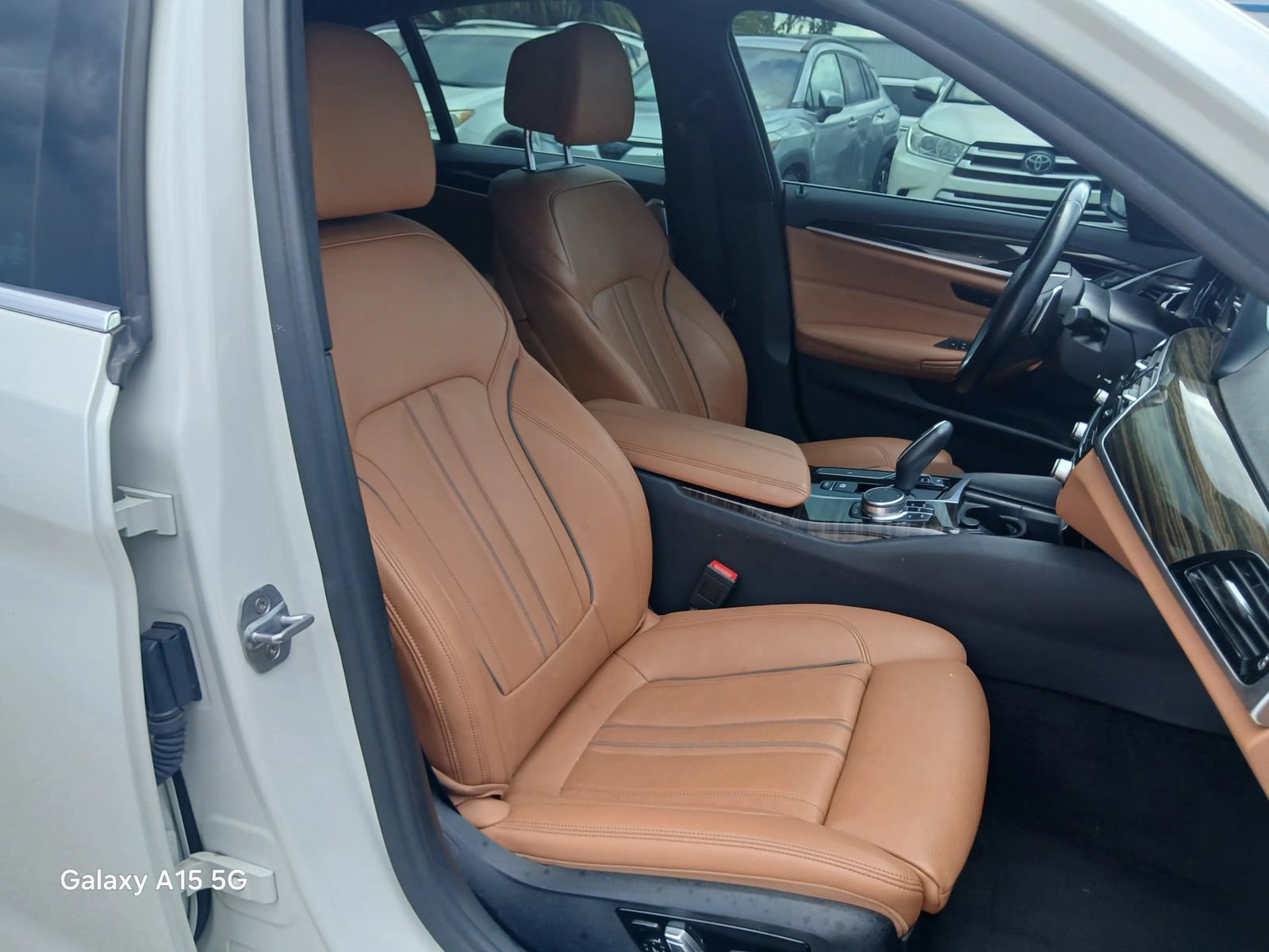 Used 2019 BMW 530i RWD image 19