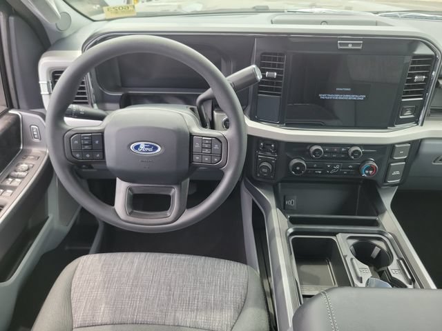 New 2026 Ford F250 XLT w/ XLT Premium Package AWD/4WD image 19