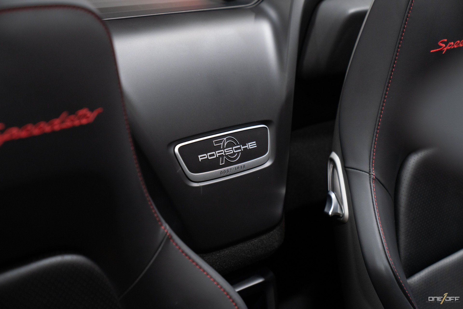Used 2019 Porsche 911 Speedster RWD image 3