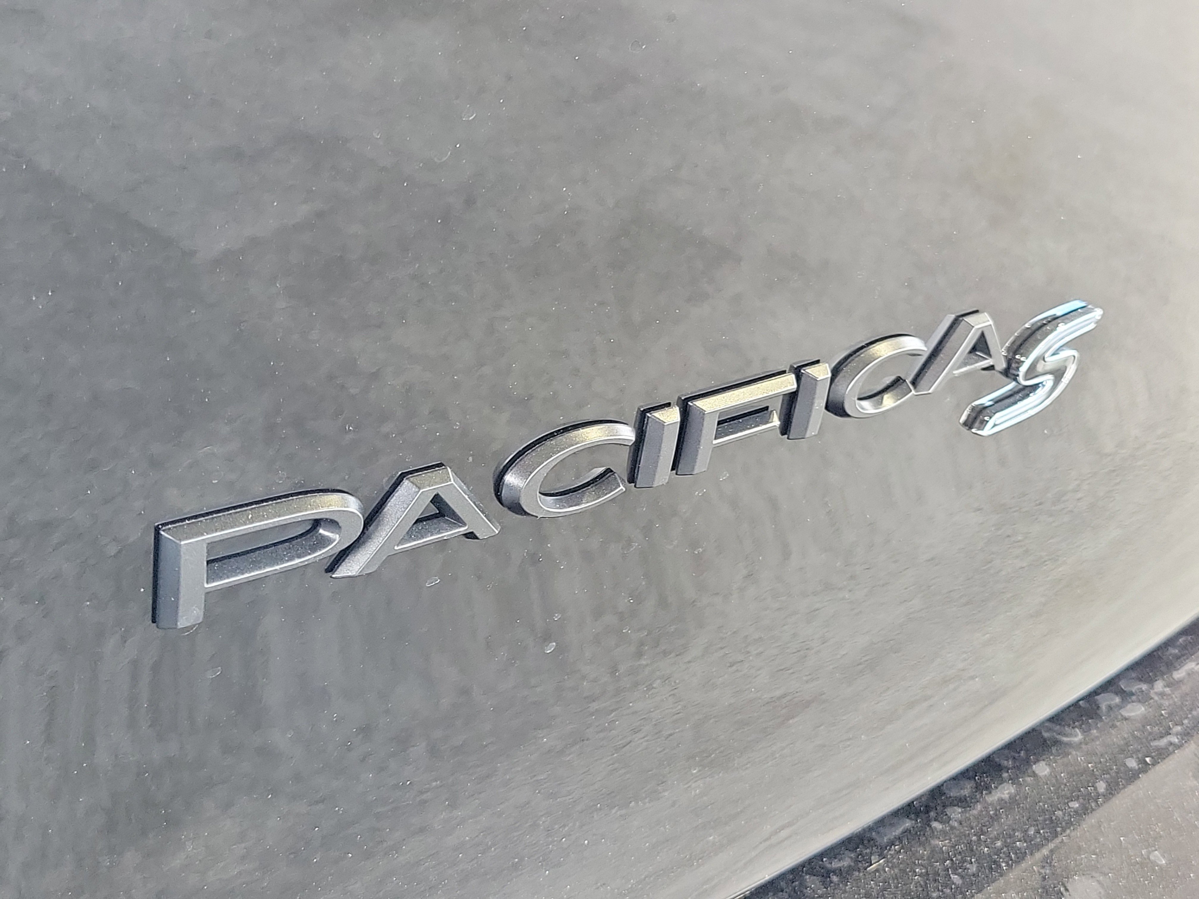 New 2026 Chrysler Pacifica Select w/ S Appearance Package FWD image 6