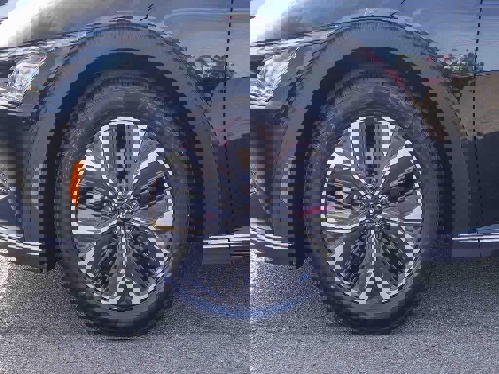 Used 2024 Kia EV6 Light image 10