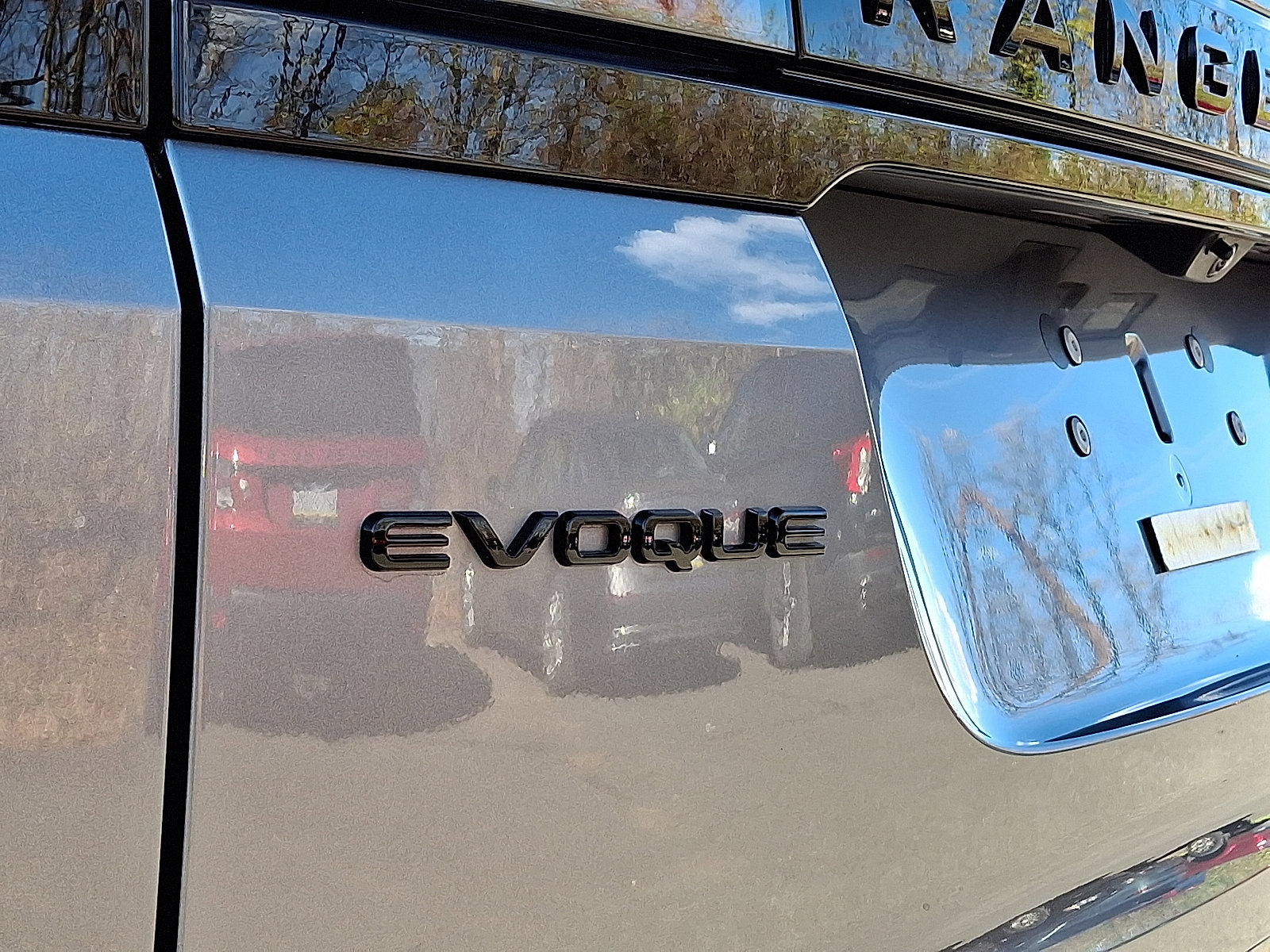 Used 2026 Land Rover Range Rover Evoque Dynamic SE image 30