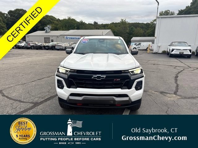 Used 2026 Chevrolet Colorado Z71 w/ Technology Package AWD/4WD image 4