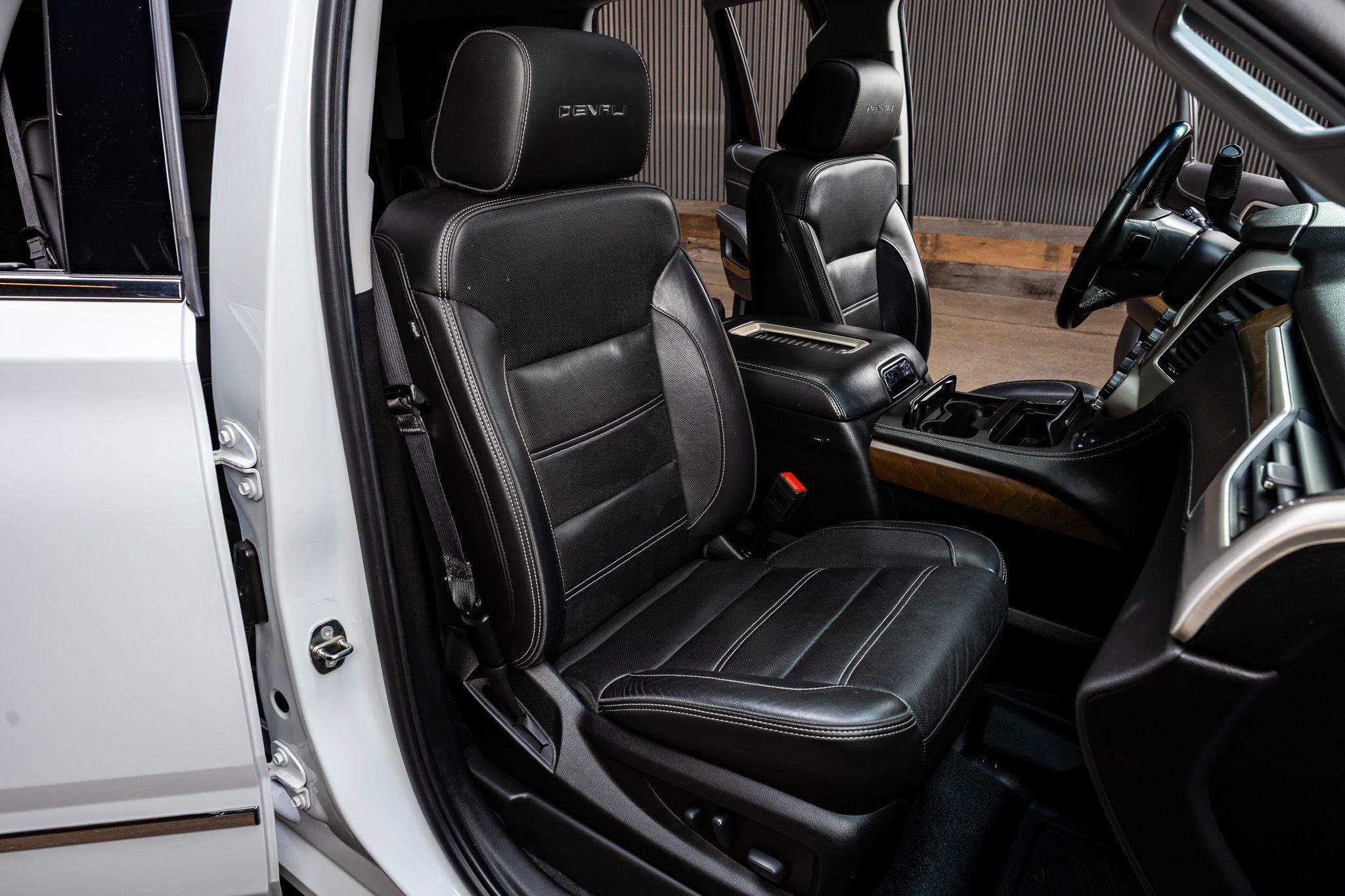 Used 2019 GMC Yukon Denali w/ Denali Ultimate Package image 27