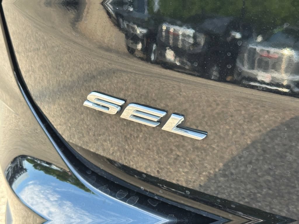 Used 2024 Ford Edge SEL AWD/4WD image 45