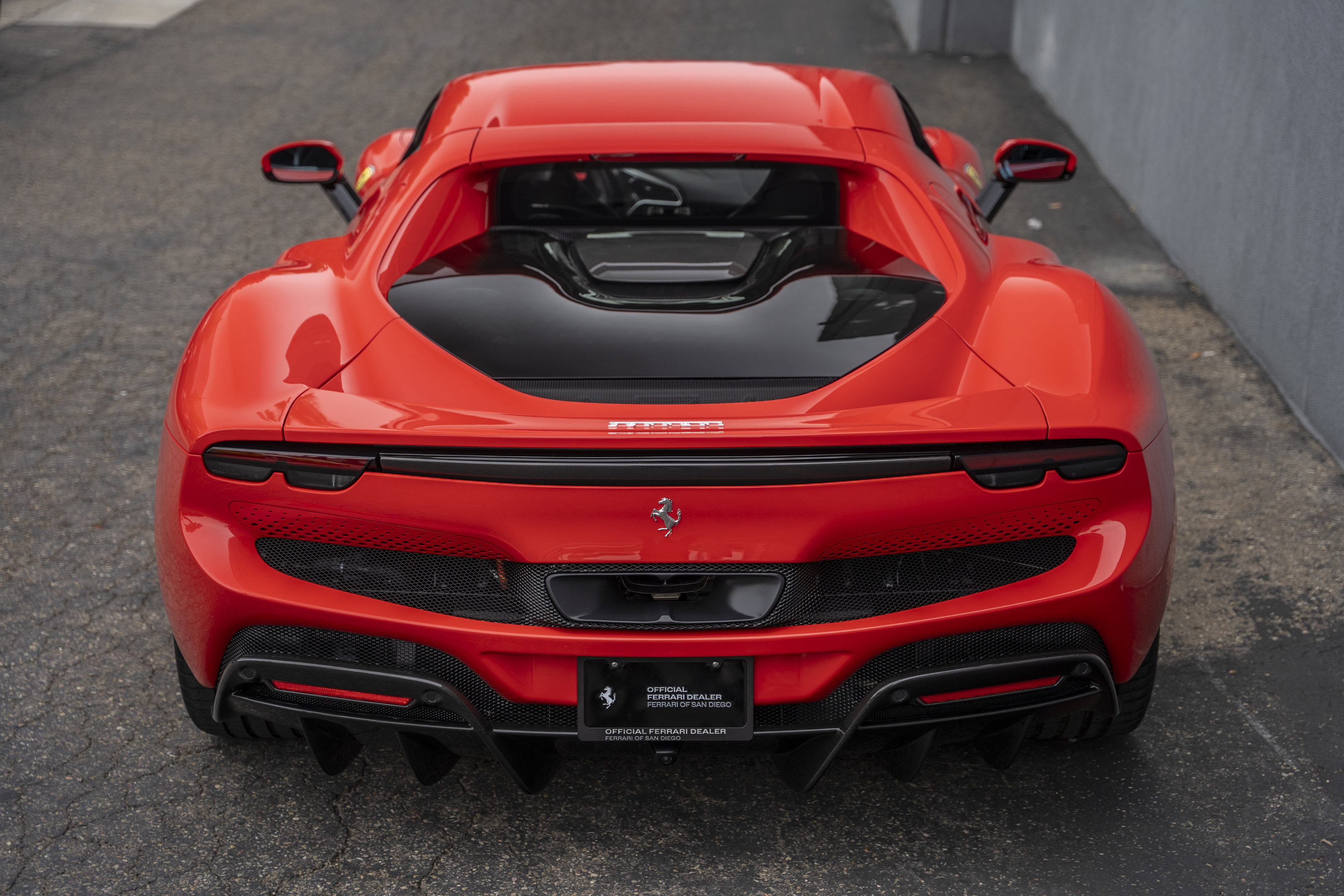 Used 2023 Ferrari 296 GTB RWD image 4