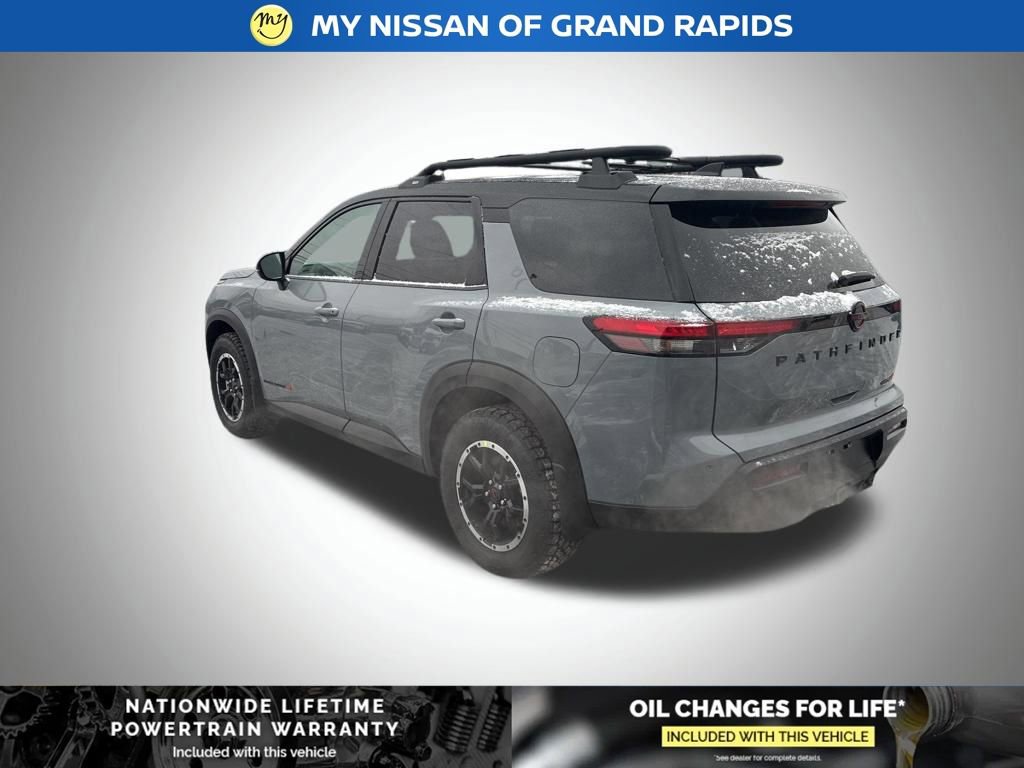 New 2026 Nissan Pathfinder Rock Creek image 3