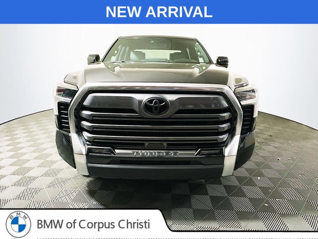 Used 2025 Toyota Tundra Limited AWD/4WD image 3