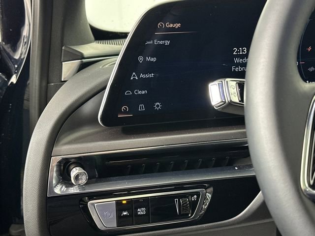 Used 2024 Cadillac Lyriq Tech image 19