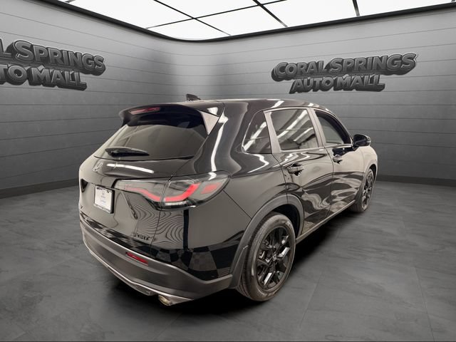 Certified 2023 Honda HR-V Sport image 5