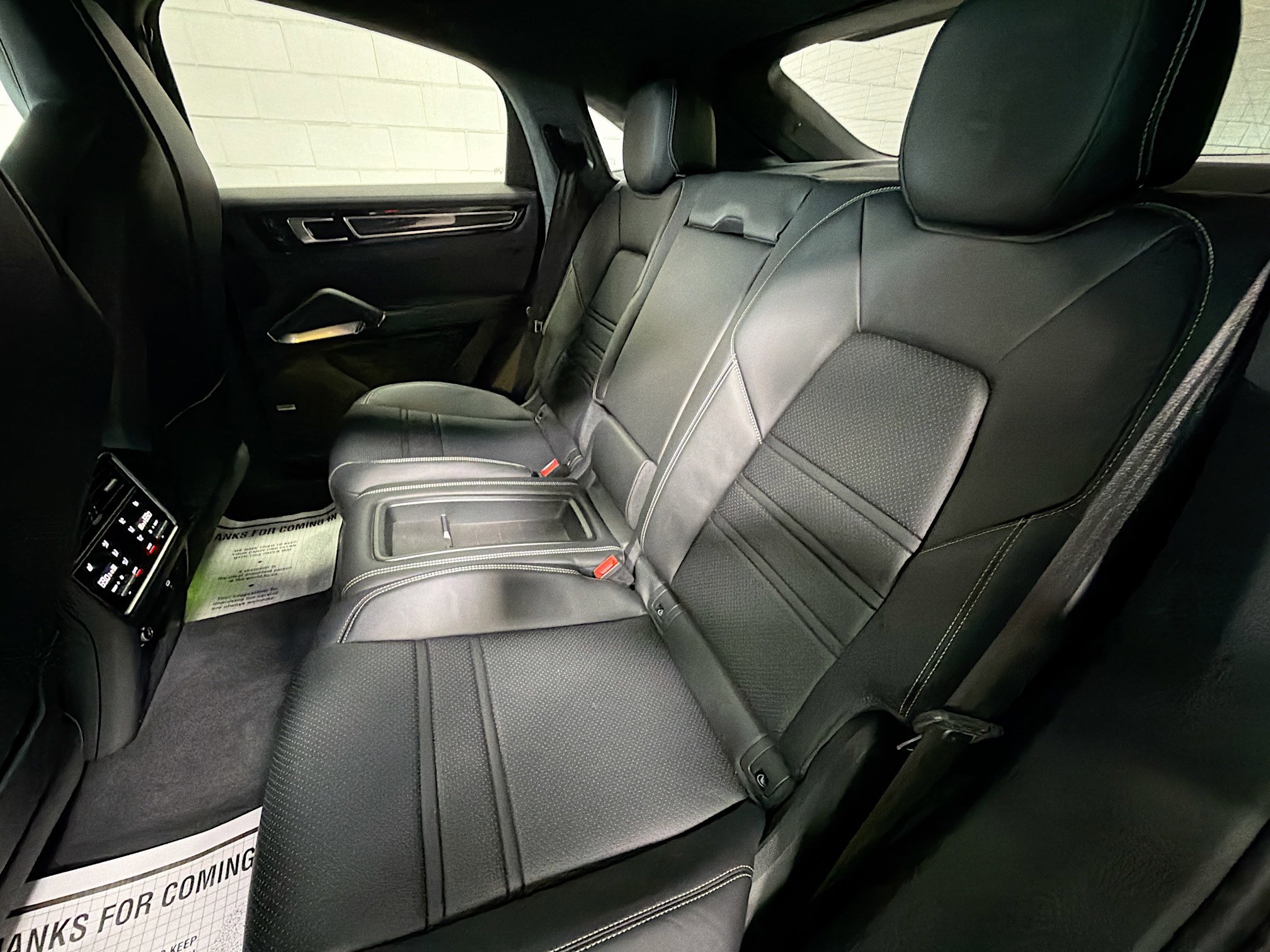 Certified 2023 Porsche Cayenne Turbo S AWD/4WD image 21