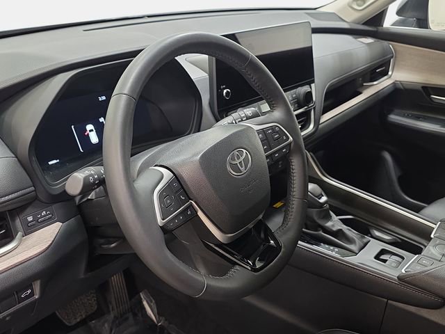 Certified 2024 Toyota Grand Highlander Limited image 12