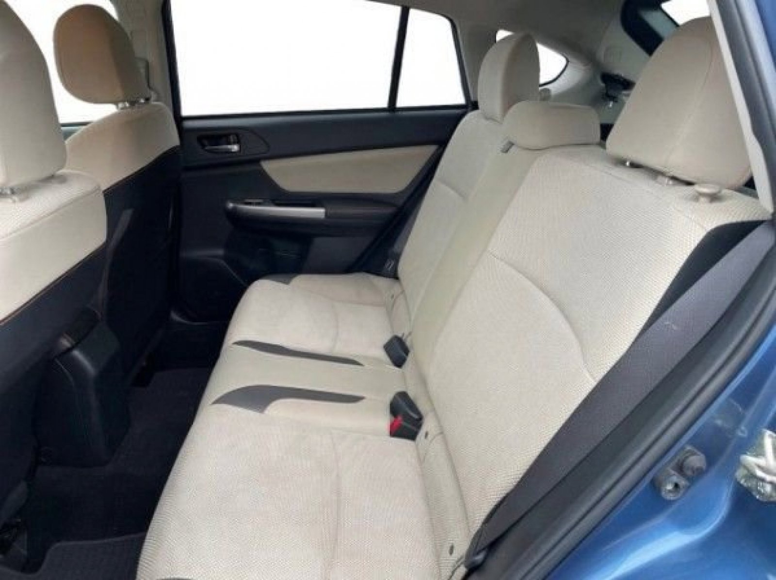 Used 2017 Subaru Crosstrek 2.0i Premium image 13