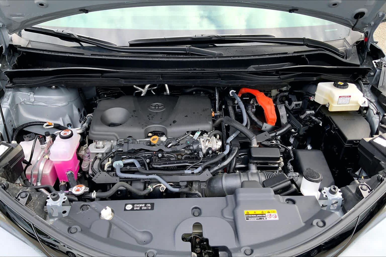 Used 2025 Toyota Sienna XSE w/ XSE Plus Package AWD/4WD image 30