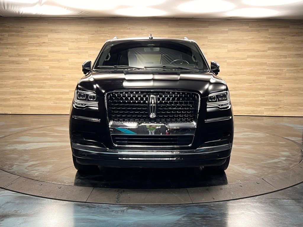 Used 2023 Lincoln Navigator L Black Label image 11