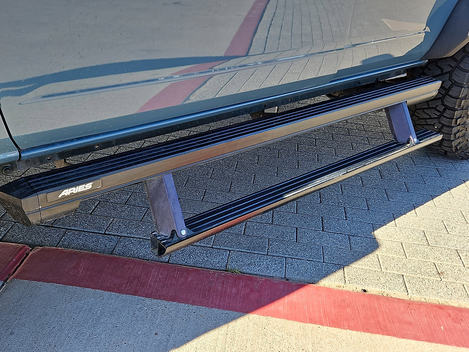 Used 2021 Ford Bronco Badlands image 7