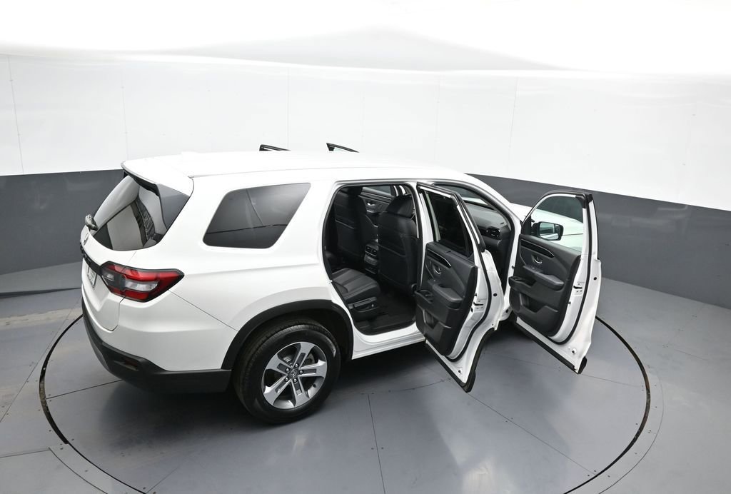 Certified 2023 Honda Pilot EX-L image 46