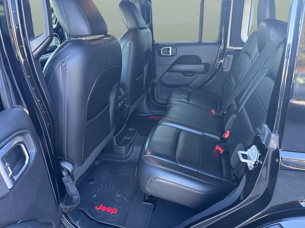 Used 2020 Jeep Wrangler Unlimited Sahara AWD/4WD image 23