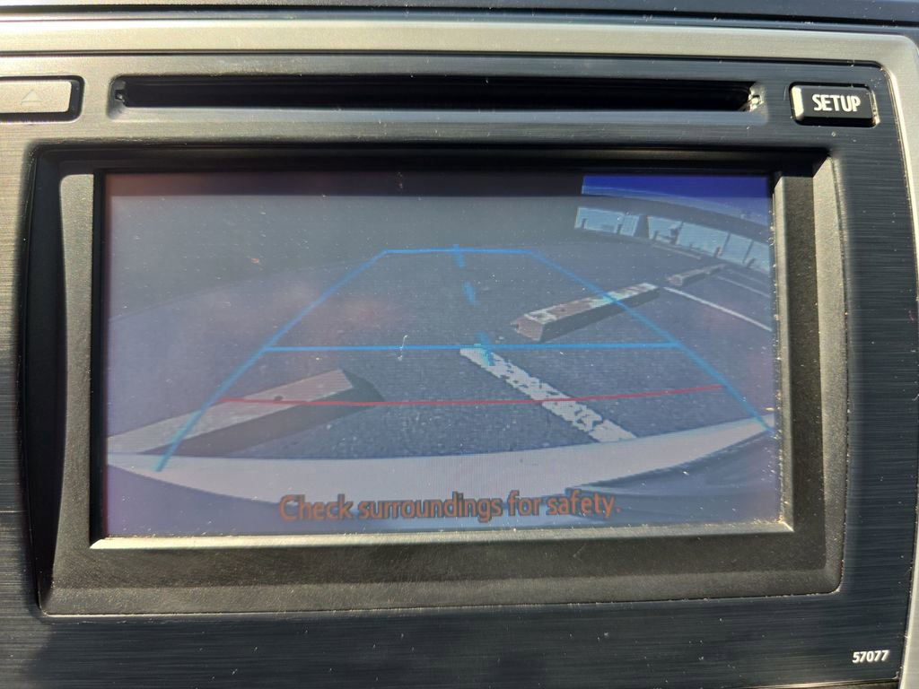 Used 2014 Toyota Camry SE w/ Leather Package FWD image 21