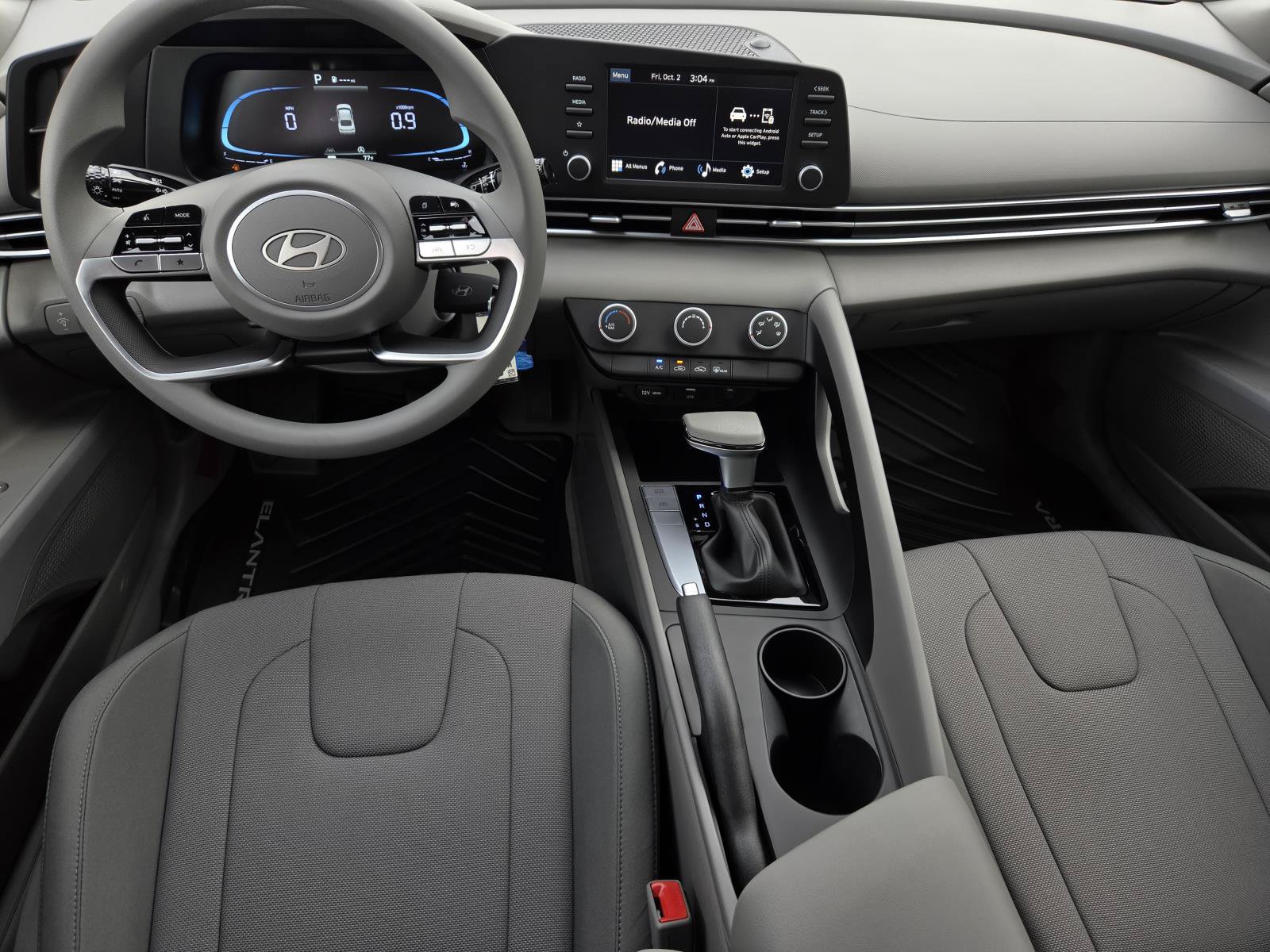 New 2026 Hyundai Elantra SE FWD image 11