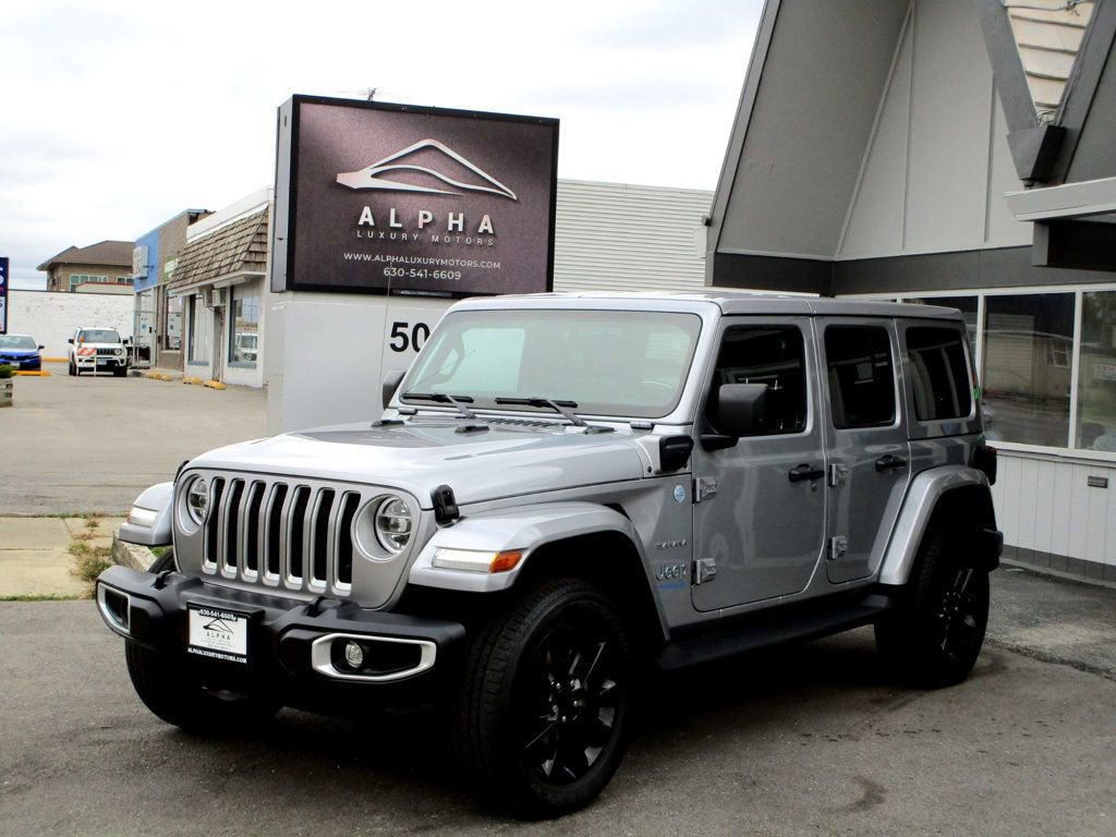 Used 2021 Jeep Wrangler Unlimited Sahara w/ Cold Weather Group image 5