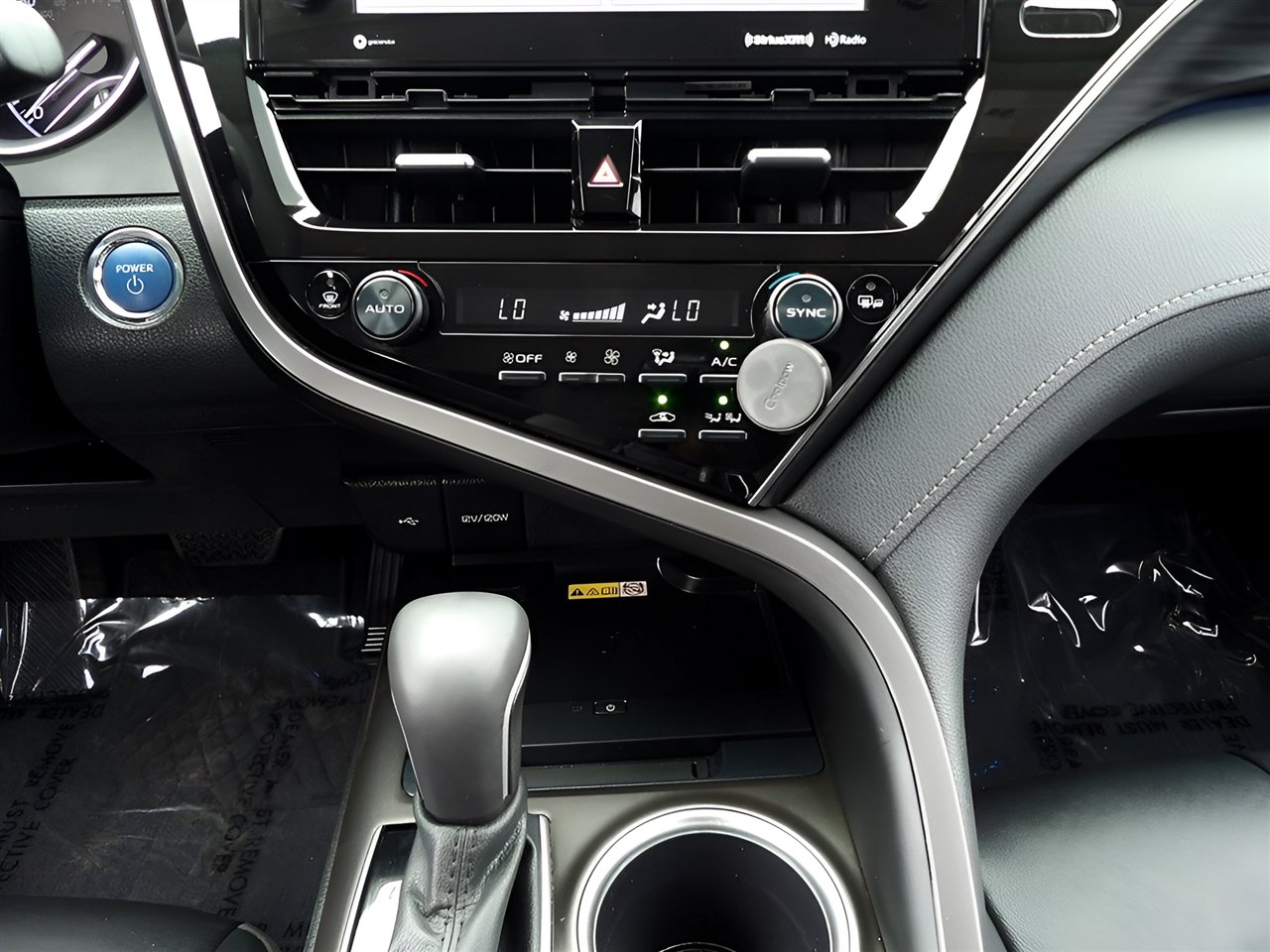 Used 2024 Toyota Camry XLE image 22