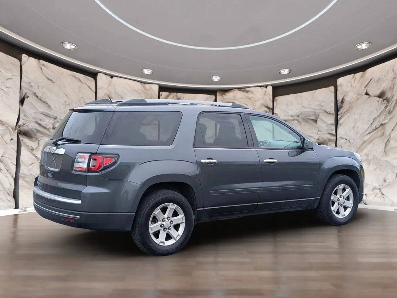 Used 2014 GMC Acadia SLE FWD image 11