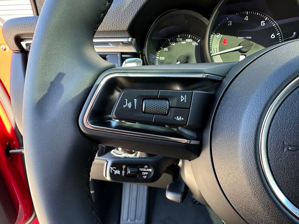 Used 2026 Porsche Macan Turbo image 17