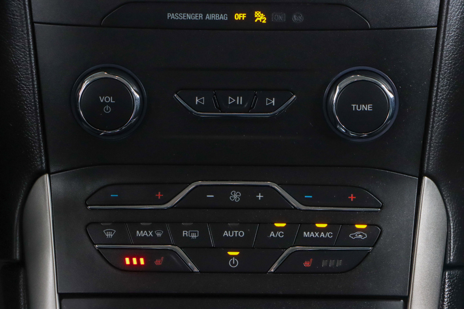 Used 2019 Ford Edge SEL w/ Equipment Group 201A image 20