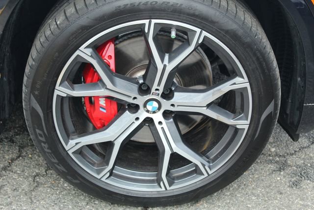 Used 2025 BMW X5 xDrive40i w/ Executive Package image 13