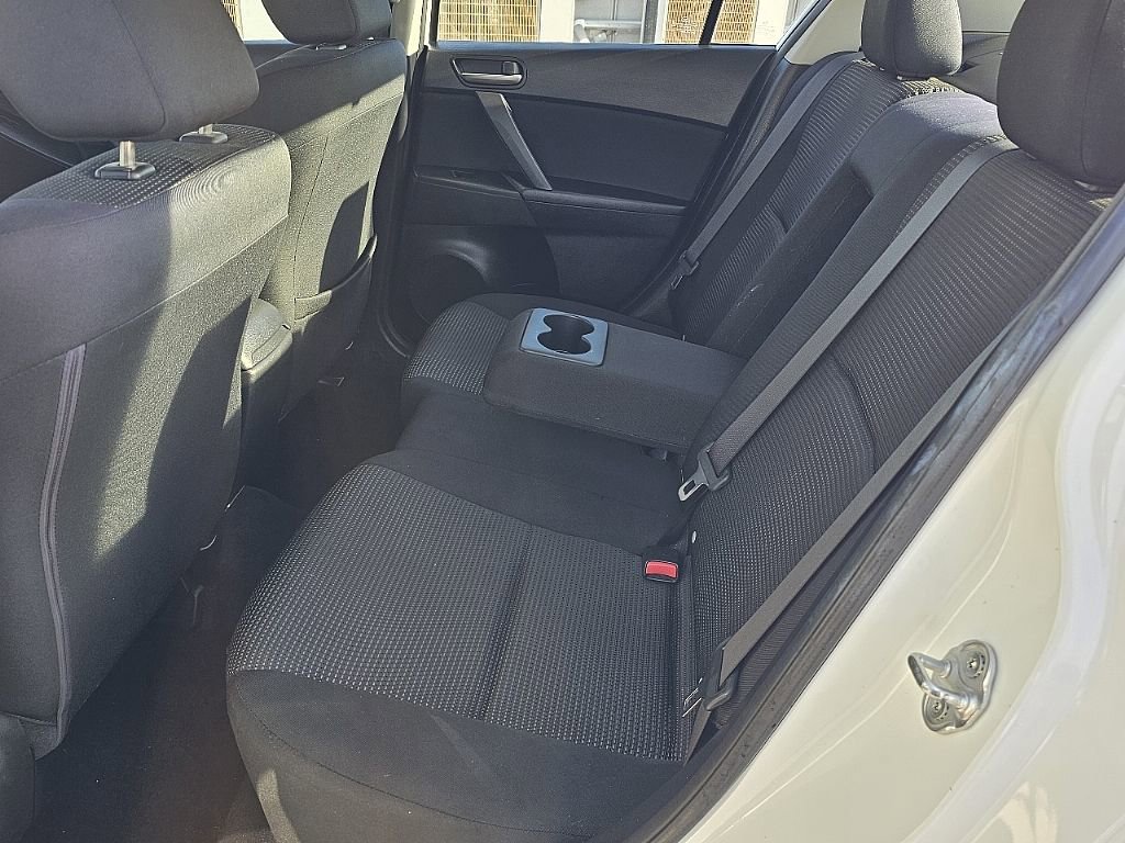 Used 2012 MAZDA MAZDA3 i Touring FWD image 22