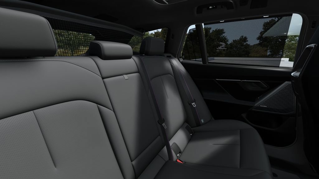 New 2027 BMW M5 Touring AWD/4WD image 12