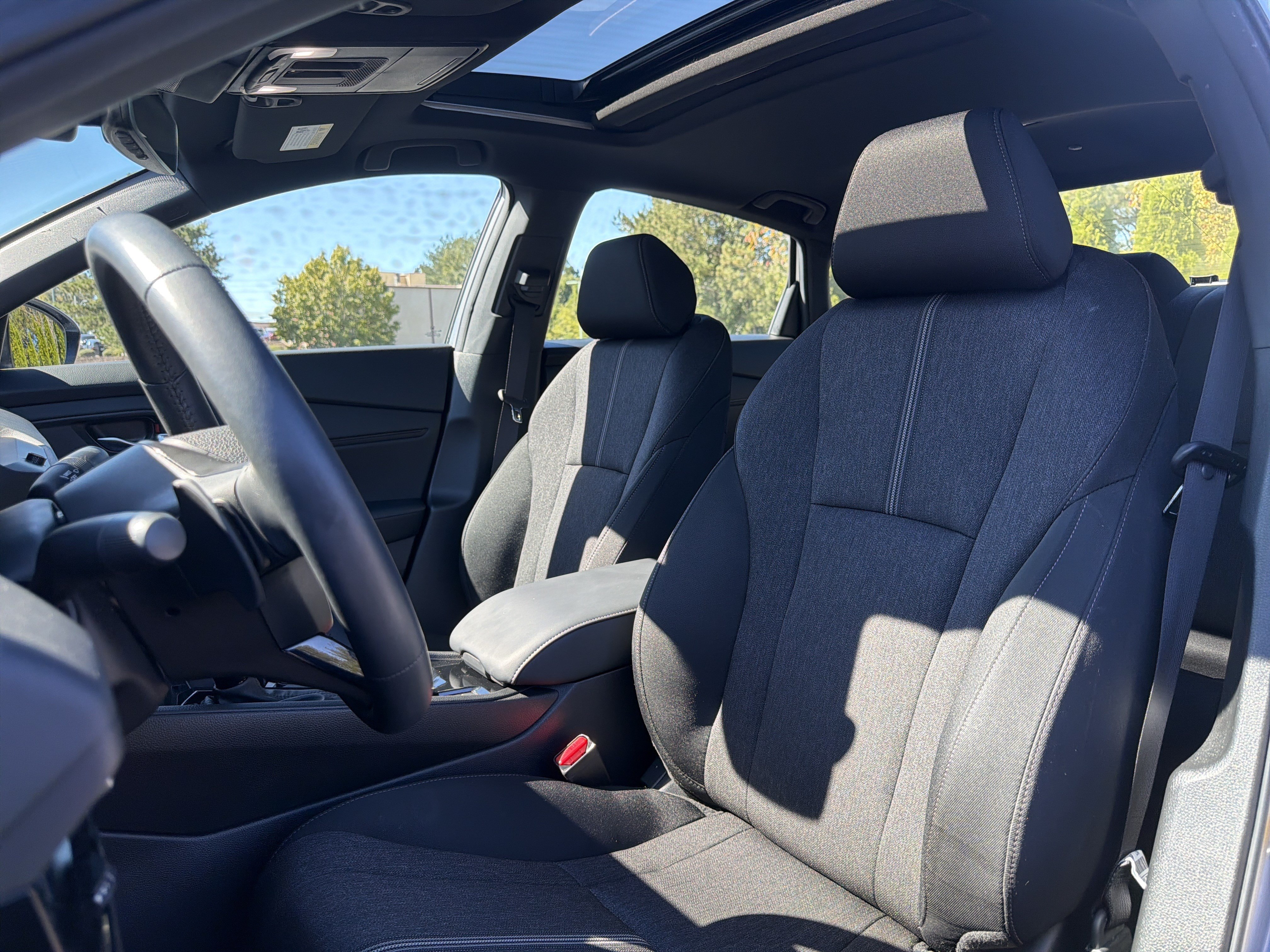 Used 2025 Honda Accord Sport image 7
