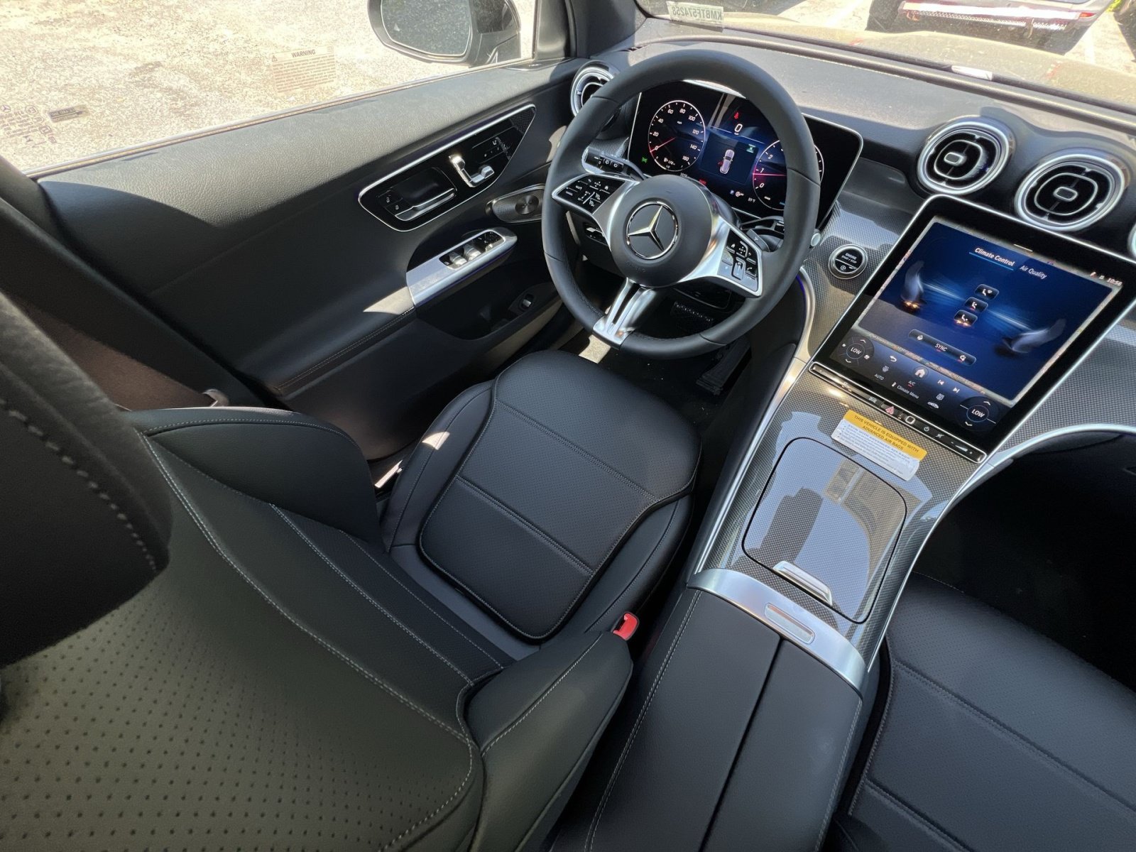 New 2026 Mercedes-Benz GLC 300 4MATIC image 16