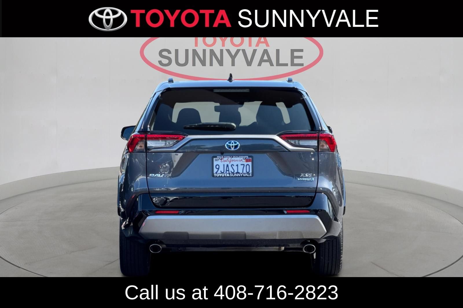 Used 2023 Toyota RAV4 XSE AWD/4WD image 9