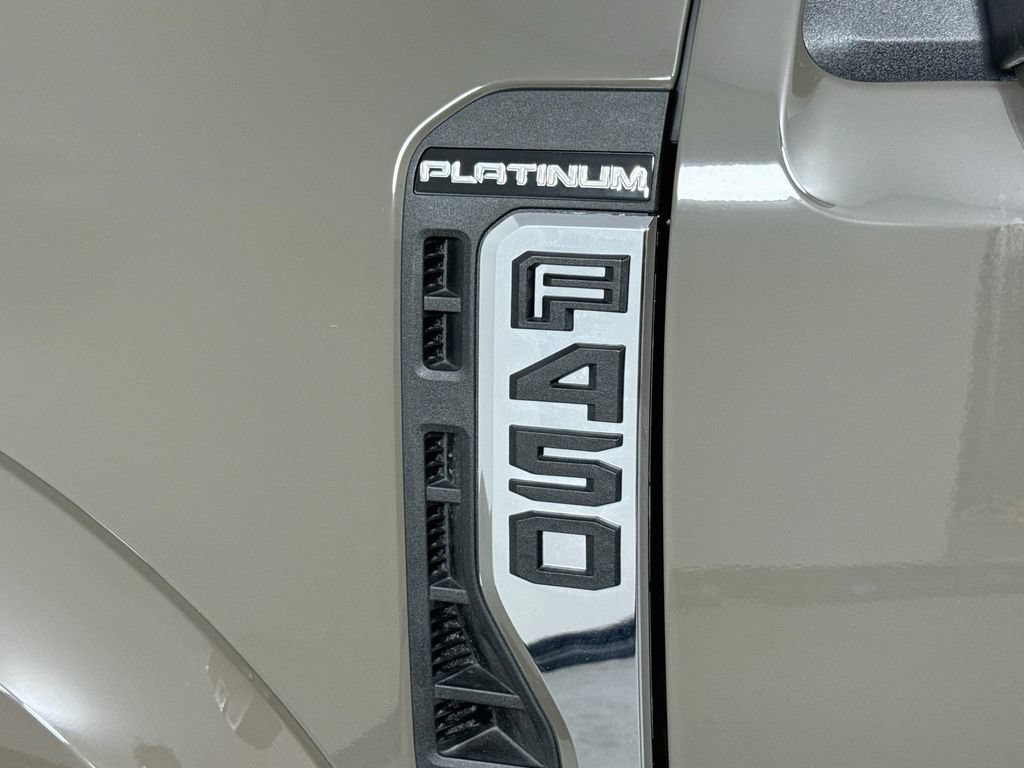 Used 2026 Ford F450 Platinum w/ Platinum Plus Package AWD/4WD image 11
