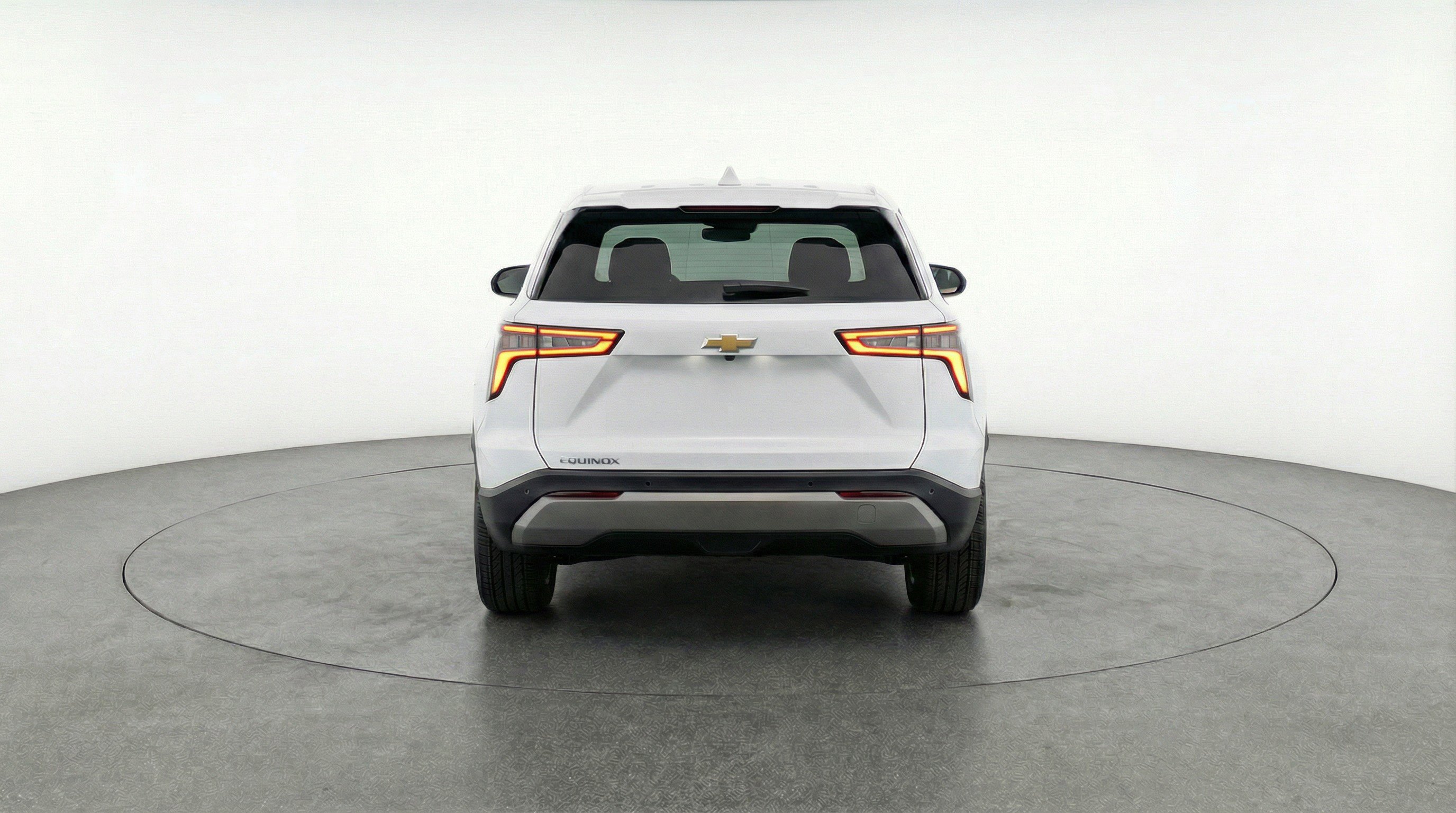 Used 2025 Chevrolet Equinox LT FWD image 7