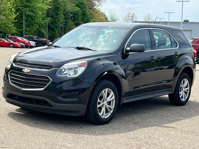 Used 2017 Chevrolet Equinox LS AWD/4WD image 33