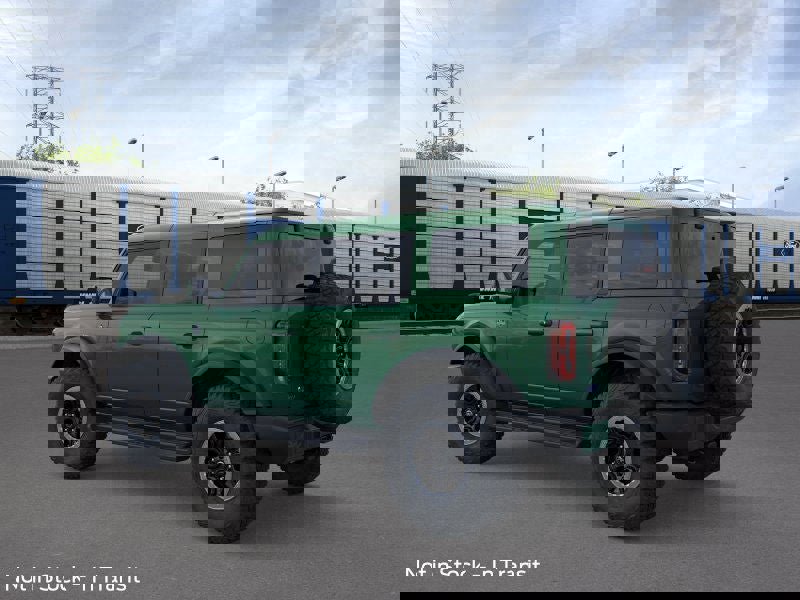 New 2025 Ford Bronco Outer Banks image 4