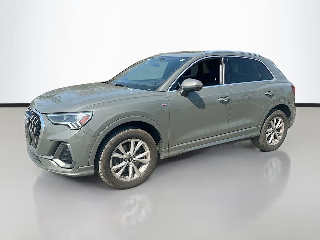 Used 2021 Audi Q3 2.0T Premium Plus image 3