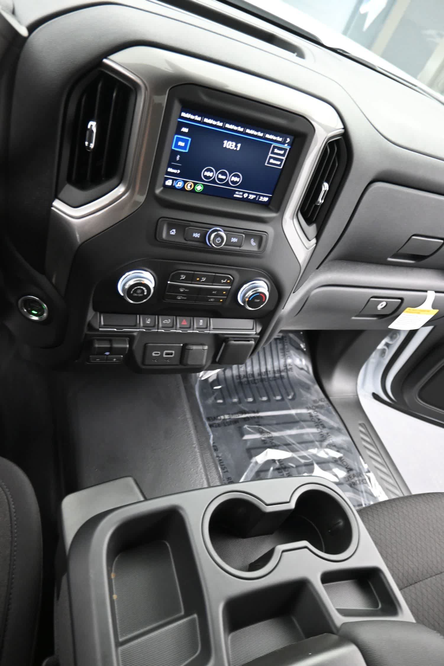 Used 2026 GMC Sierra 2500 Pro w/ Convenience Package AWD/4WD image 21
