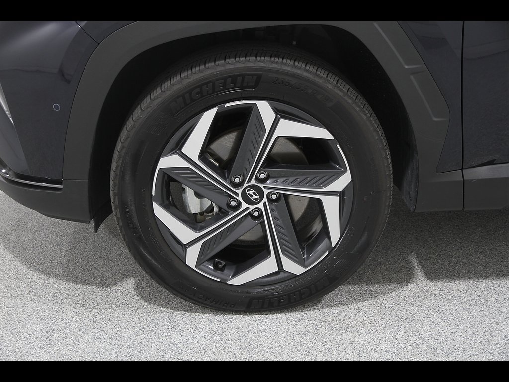 Certified 2024 Hyundai Tucson Limited AWD/4WD image 23