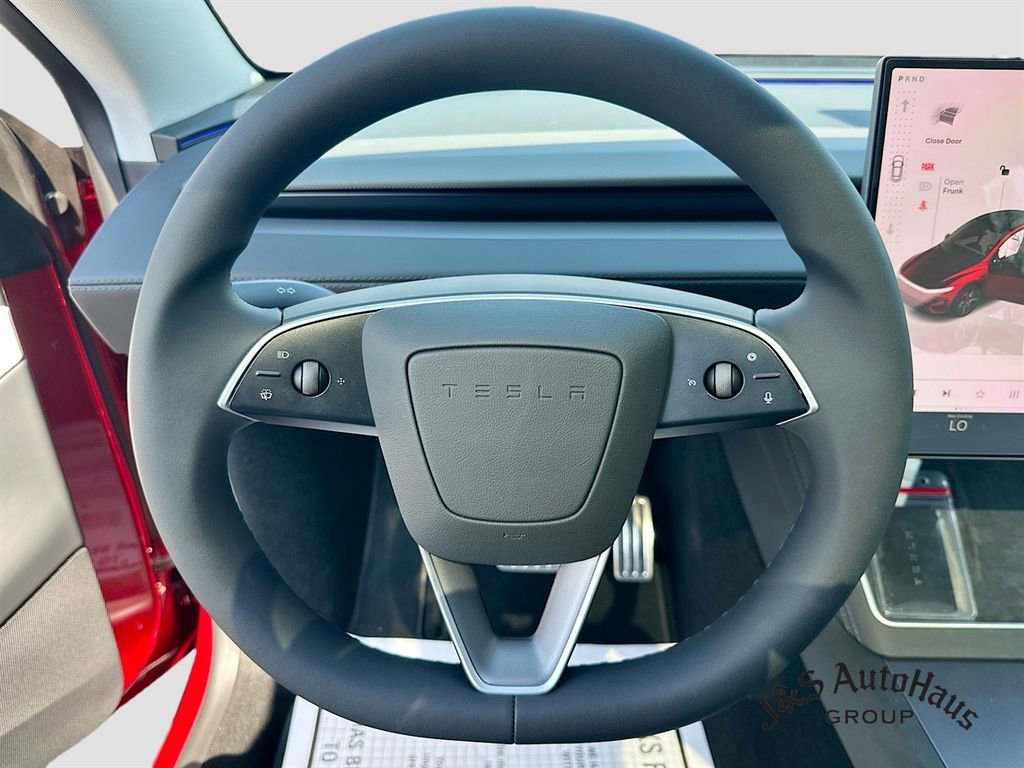 Used 2026 Tesla Model Y Performance image 12