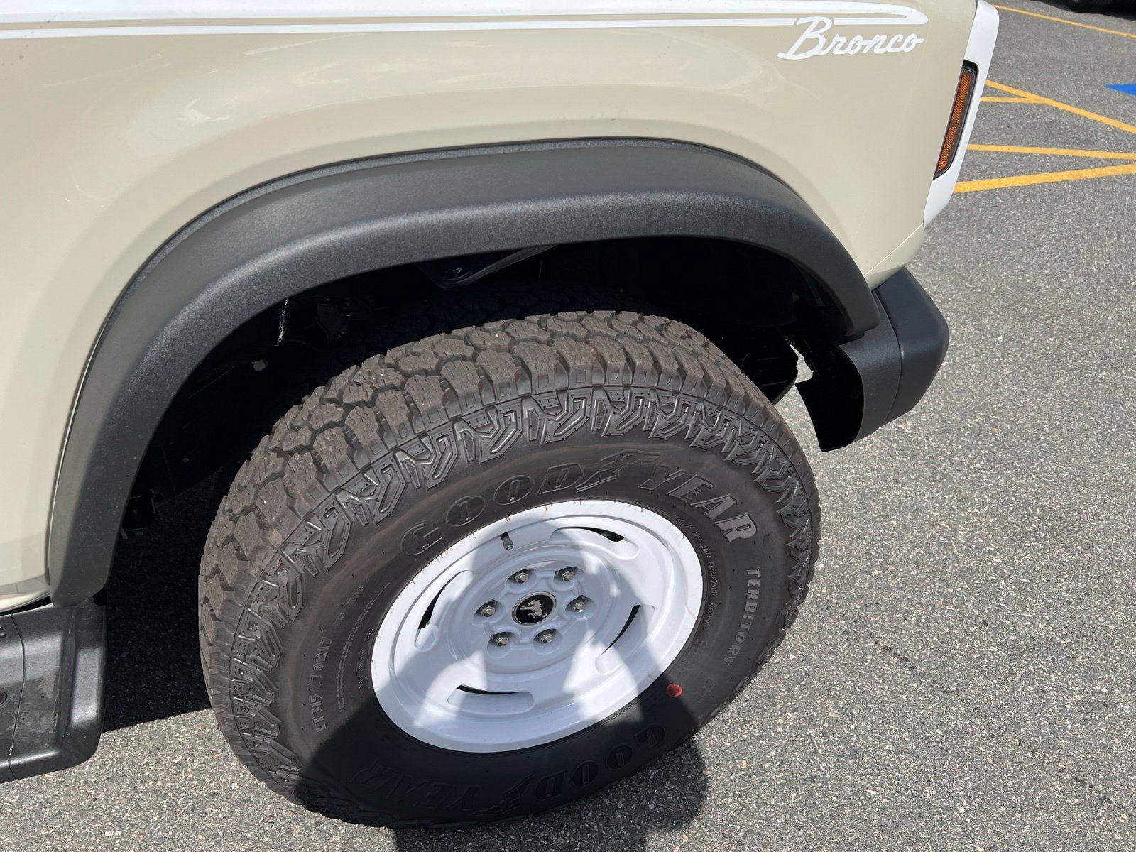 New 2026 Ford Bronco Heritage Edition AWD/4WD image 8