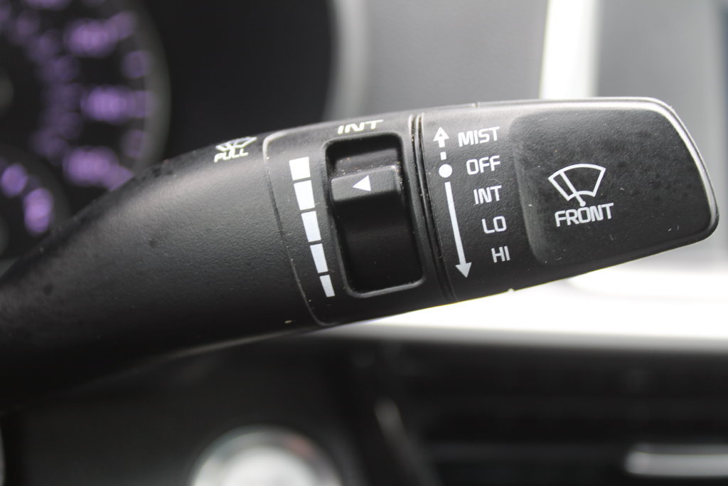 Used 2019 Kia Optima S FWD image 32