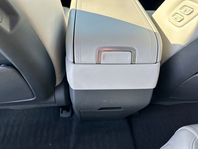 Used 2024 Hyundai Santa Fe Calligraphy image 21